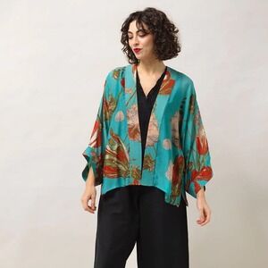 NEW One Hundred Stars $136 Women's Tulip Blue Kimono
